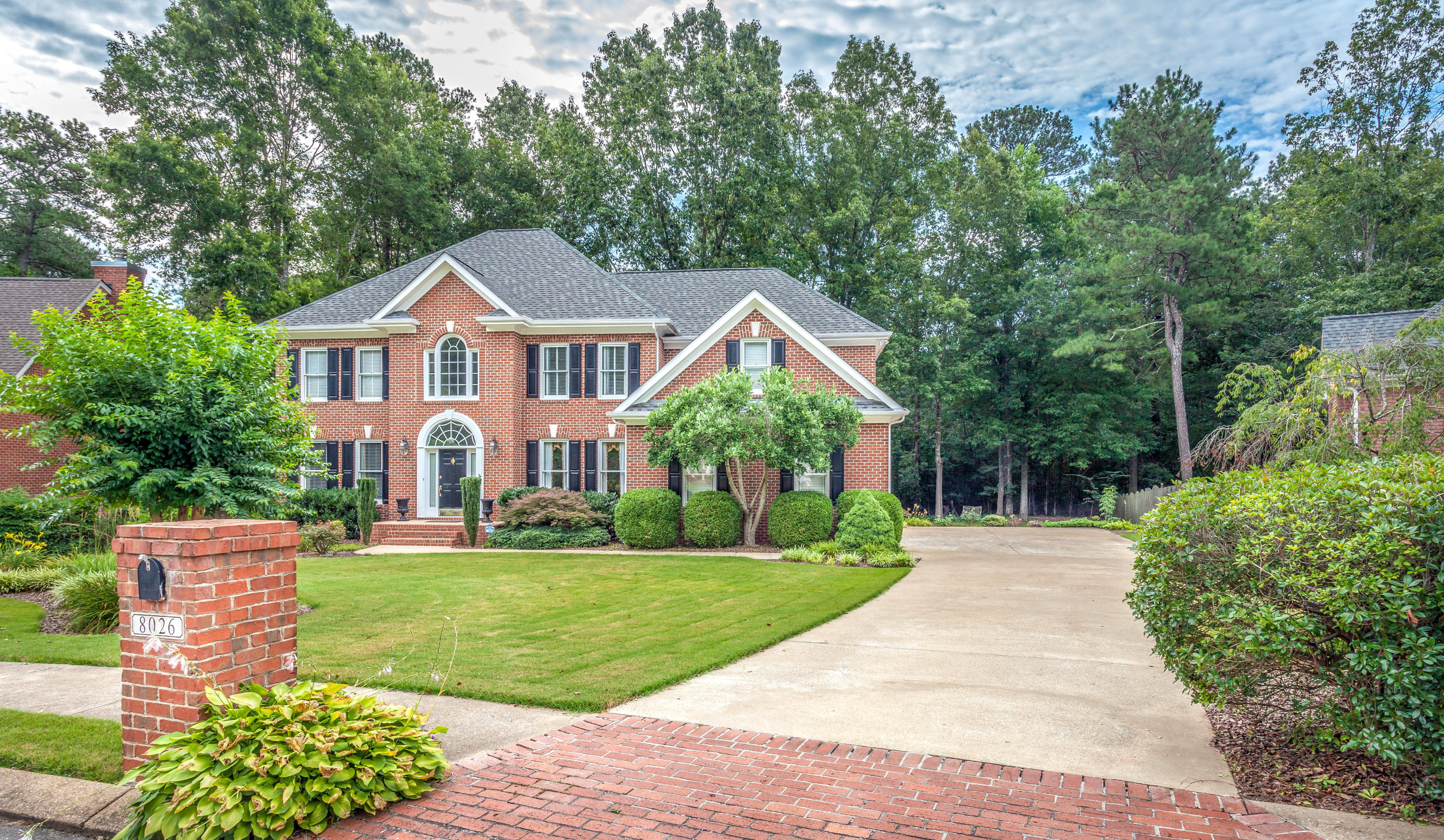8026 Rosemere Way Chattanooga, TN 37421 - Photo 3 of 30 Exterior_Front