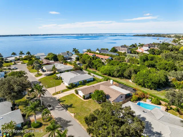 $714,000 | 724 Puesta Del Sol Plaza, Indialantic, FL 32903