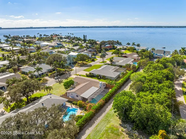 $714,000 | 724 Puesta Del Sol Plaza, Indialantic, FL 32903