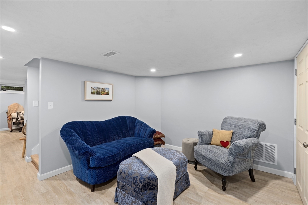 34 Arrowhead Road Duxbury, MA 02332 - Photo 32 of 41 Gallery Image 32