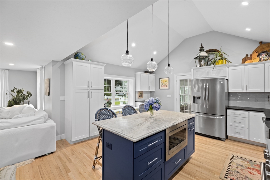 34 Arrowhead Road Duxbury, MA 02332 - Photo 8 of 41 Gallery Image 8