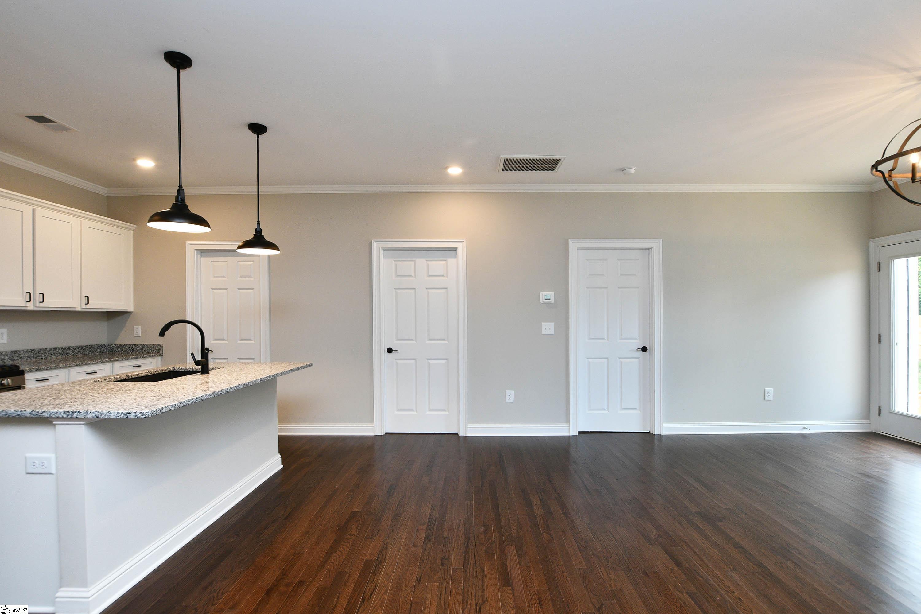 38 Joseph Mathis Way Greenville, SC 29607 - Photo 9 of 26 Gallery Image 9