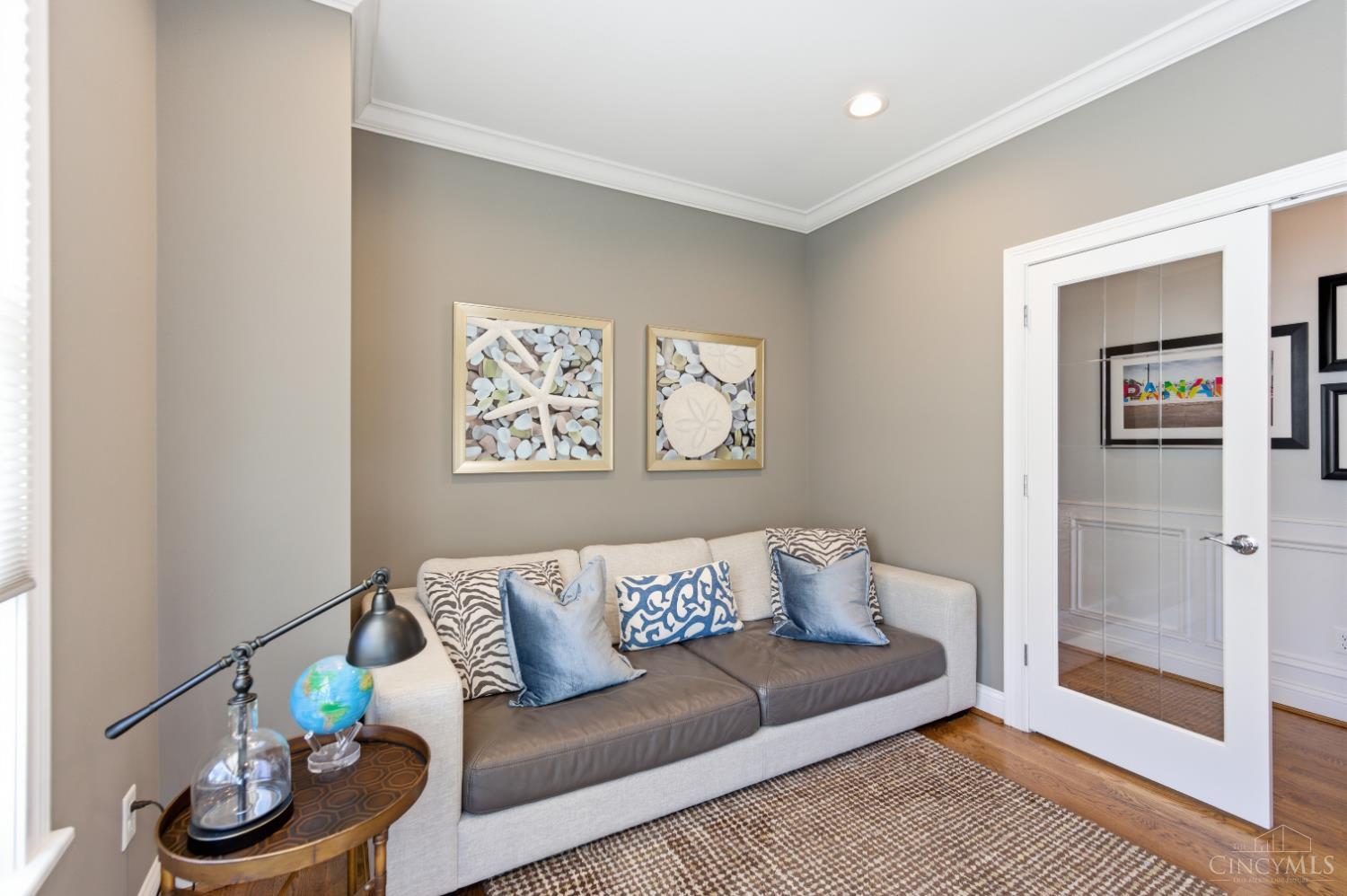 7321 Hosbrook Road Cincinnati, OH 45243 - Photo 11 of 82 Gallery Image 11