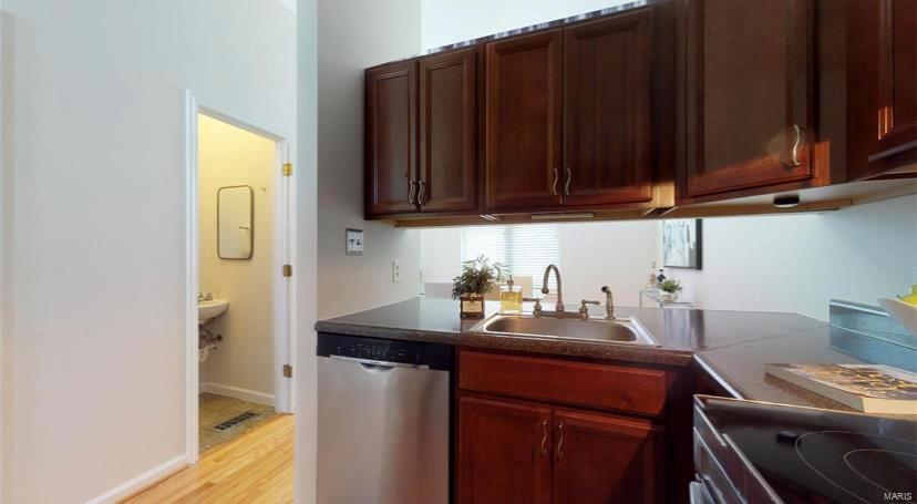 2321 Rutger Street St. Louis, MO 63104 - Photo 11 of 26