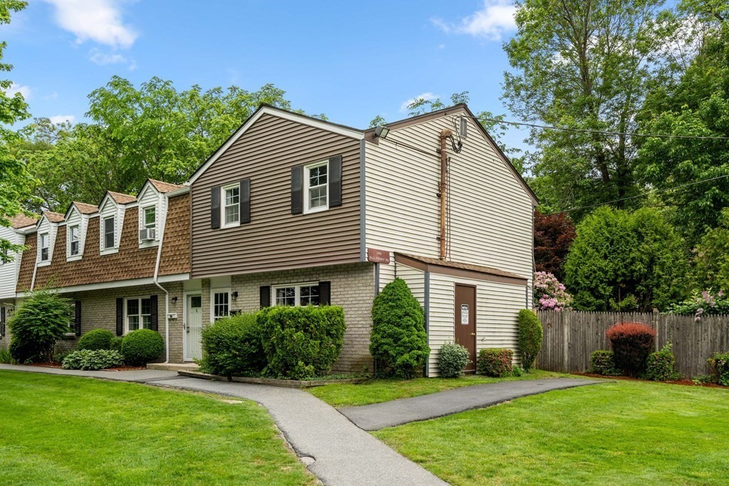 140 Old Ferry Road, Unit M Haverhill, MA 01830 - Photo 2 of 21