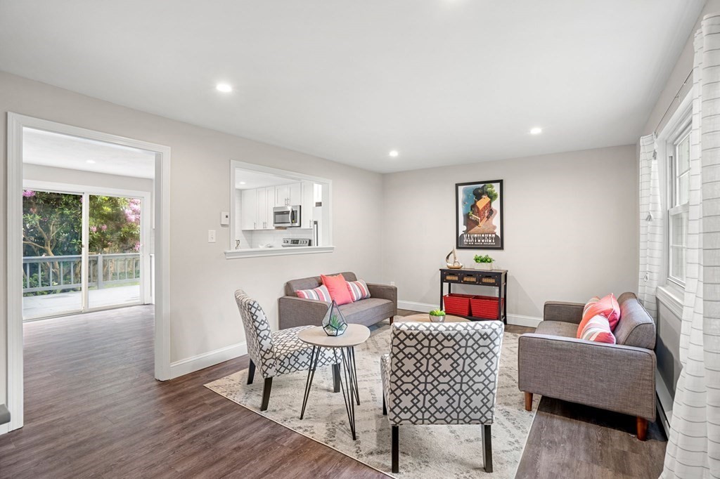 140 Old Ferry Road, Unit M Haverhill, MA 01830 - Photo 3 of 21