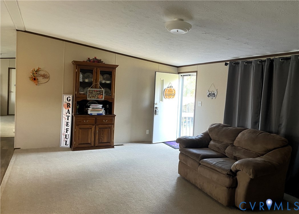 7156 Double Bridges Road Victoria, VA 23974 - Photo 13 of 37