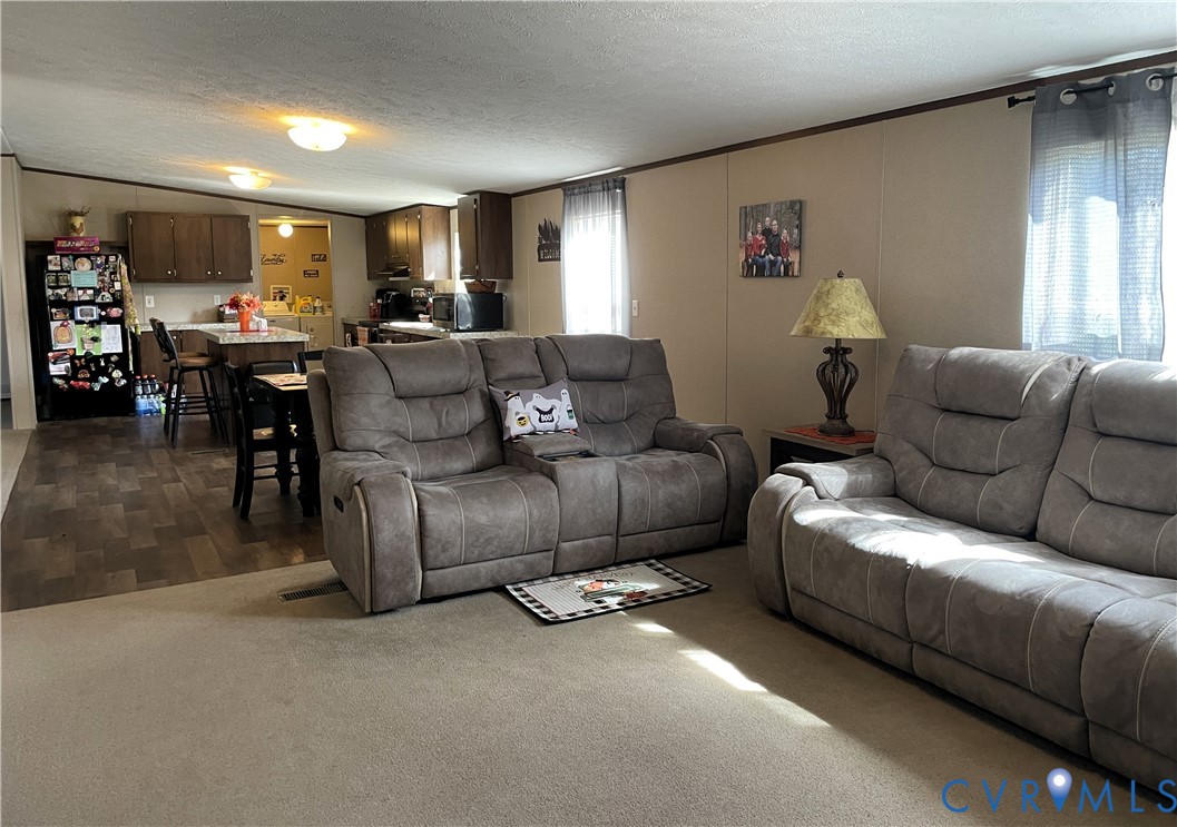 7156 Double Bridges Road Victoria, VA 23974 - Photo 16 of 37