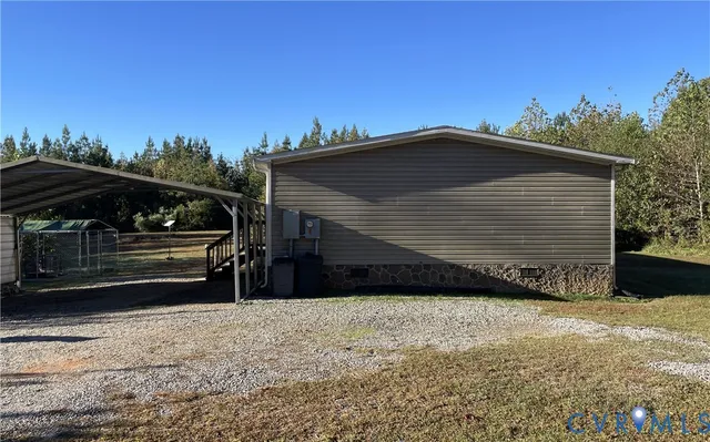 $299,000 | 7156 Double Bridges Road, Victoria, VA 23974