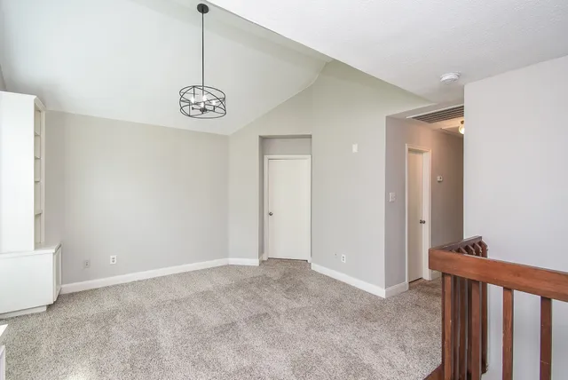 $2,400 | 3030 Great Lakes Avenue, Sugar Land, TX 77479