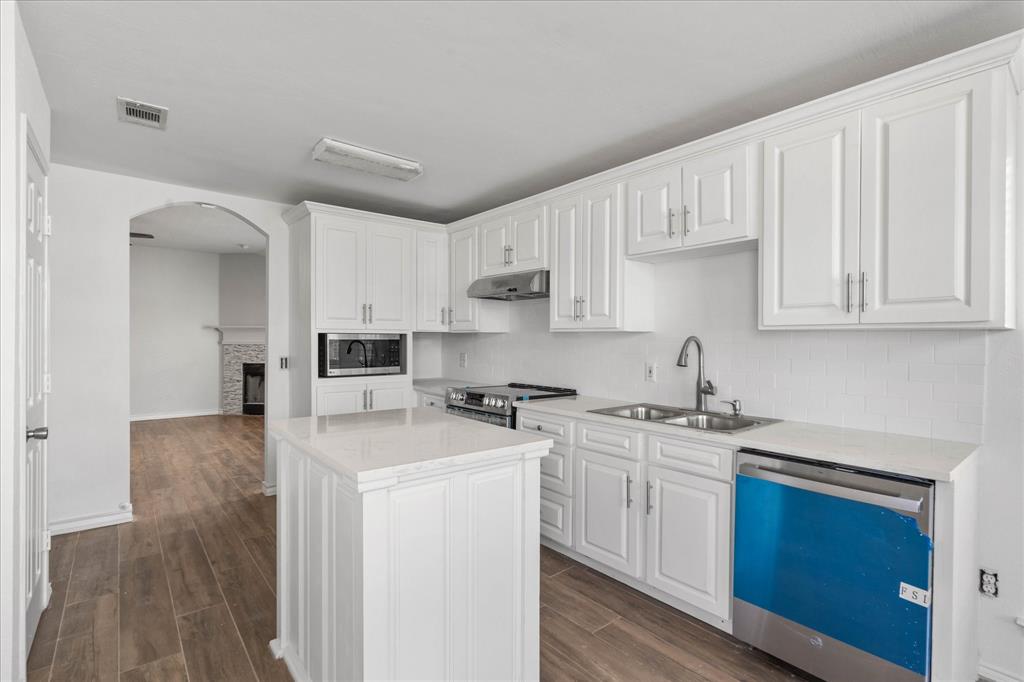 2732 Brea Canyon Road Fort Worth, TX 76108 - Photo 13 of 30