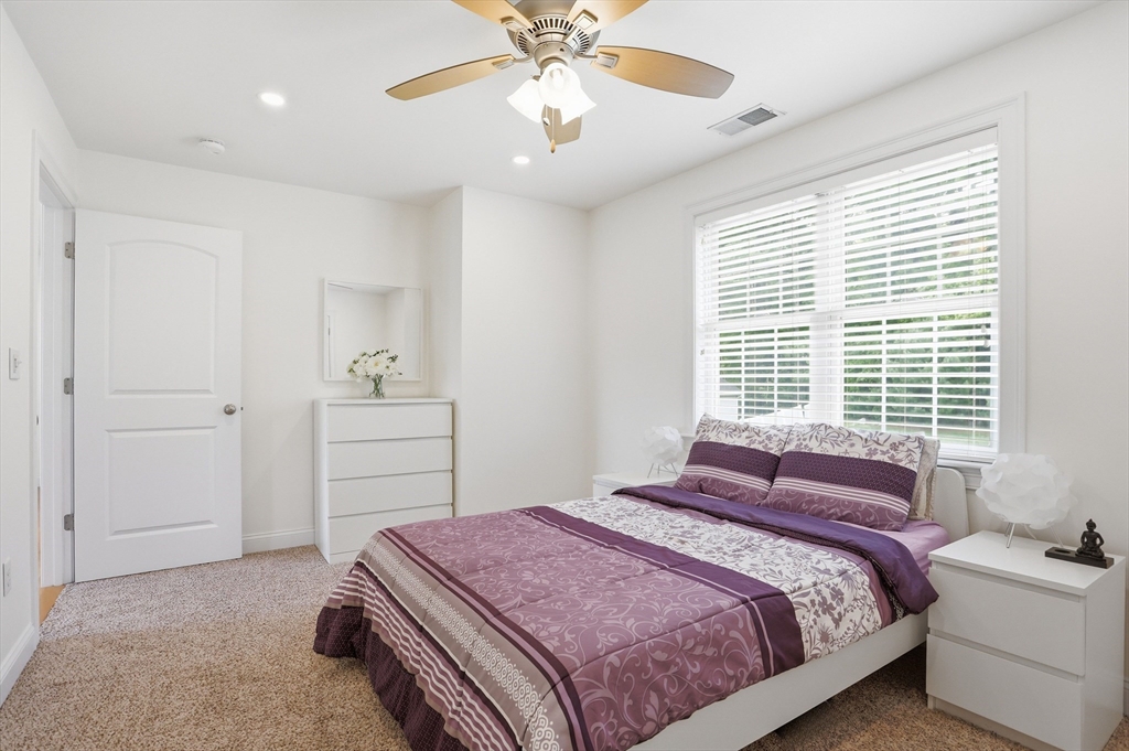 9 Boxwood Road Westford, MA 01886 - Photo 23 of 40