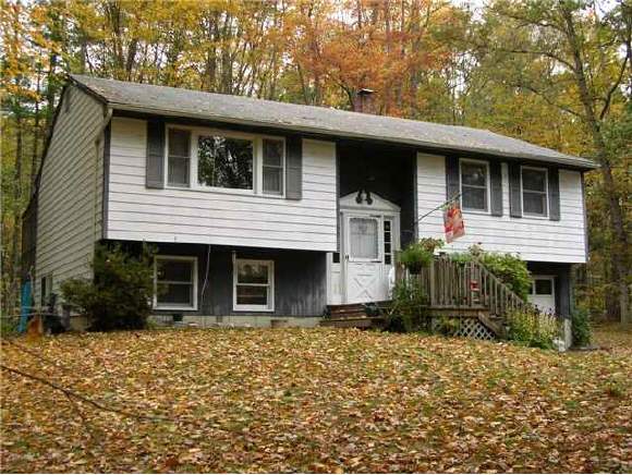 99 Young Road Barrington, NH 03825 - Photo 1 of 7