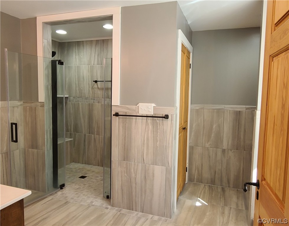 232 Perkins Mill Road Dillwyn, VA 23936 - Photo 20 of 48 a bathroom with a shower and a sink