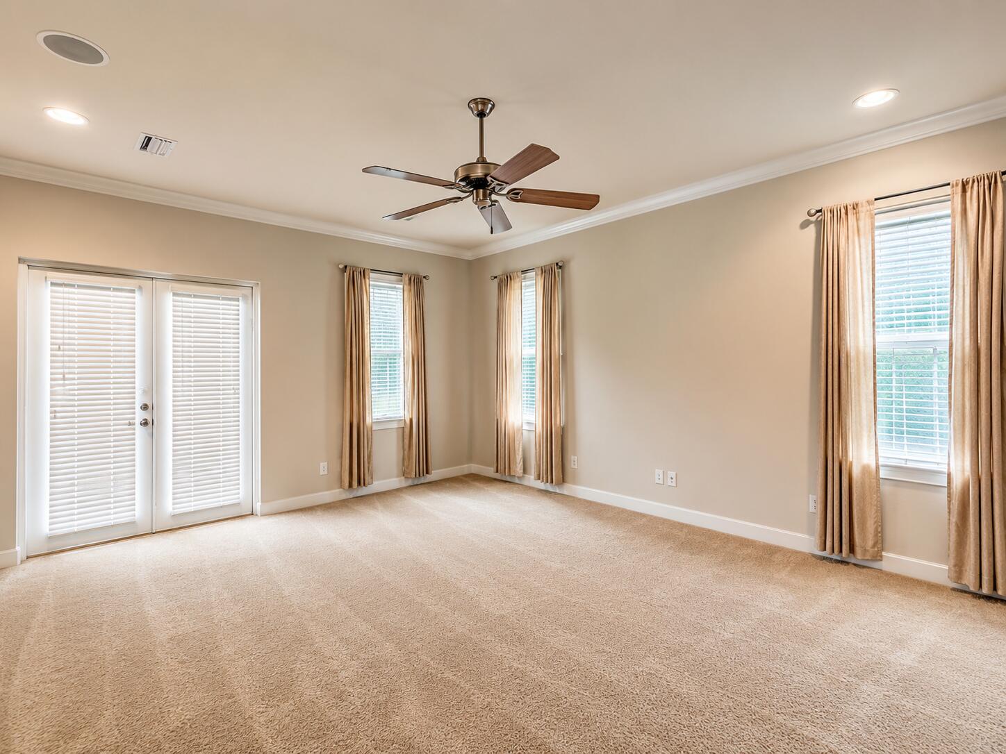 241 Inverrary Drive Destin, FL 32541 - Photo 8 of 22 9