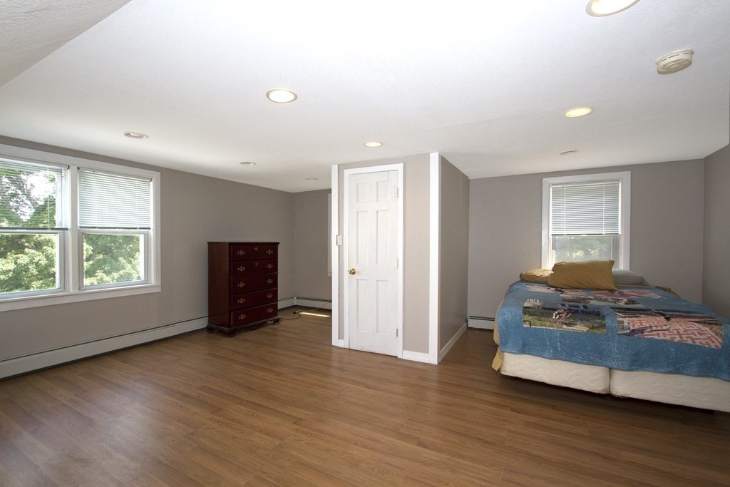 7 Reynolds Road Peabody, MA 01960 - Photo 13 of 24 Gallery Image 13