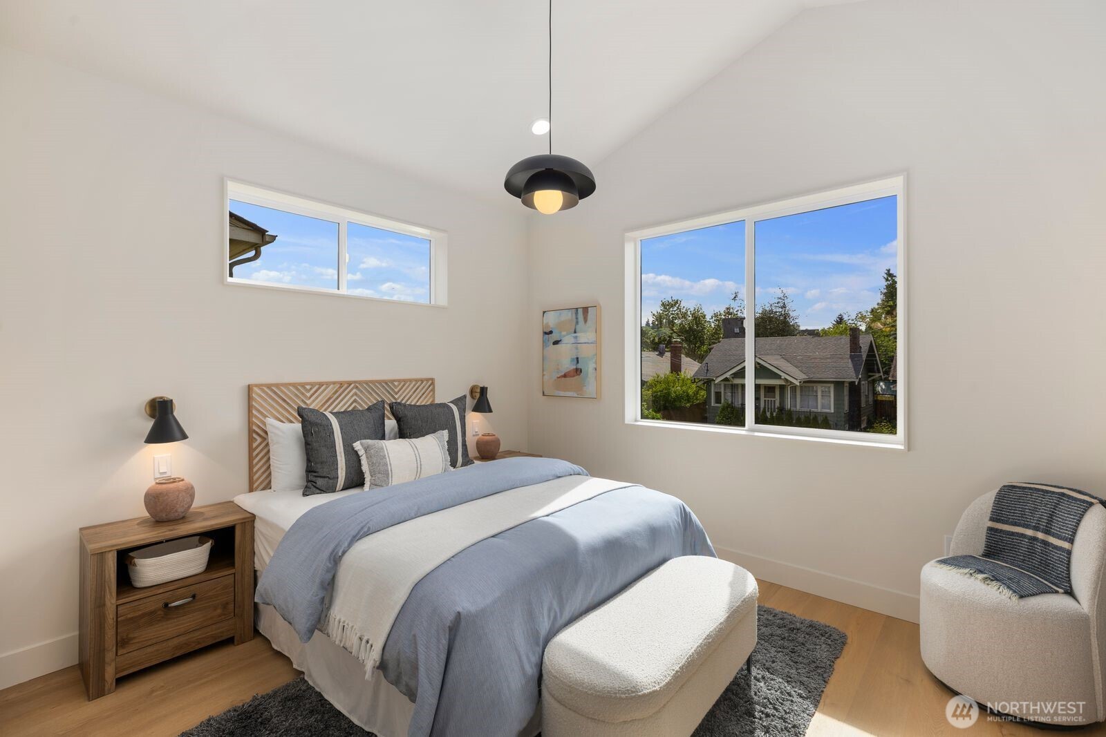 3204 33rd Avenue South Seattle, WA 98144 - Photo 12 of 21