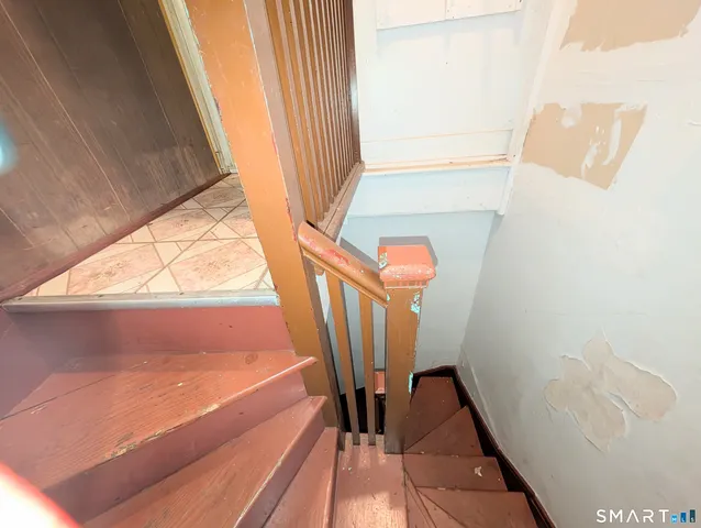 $379,000 | 107 Colony Street, Bridgeport, CT 06610