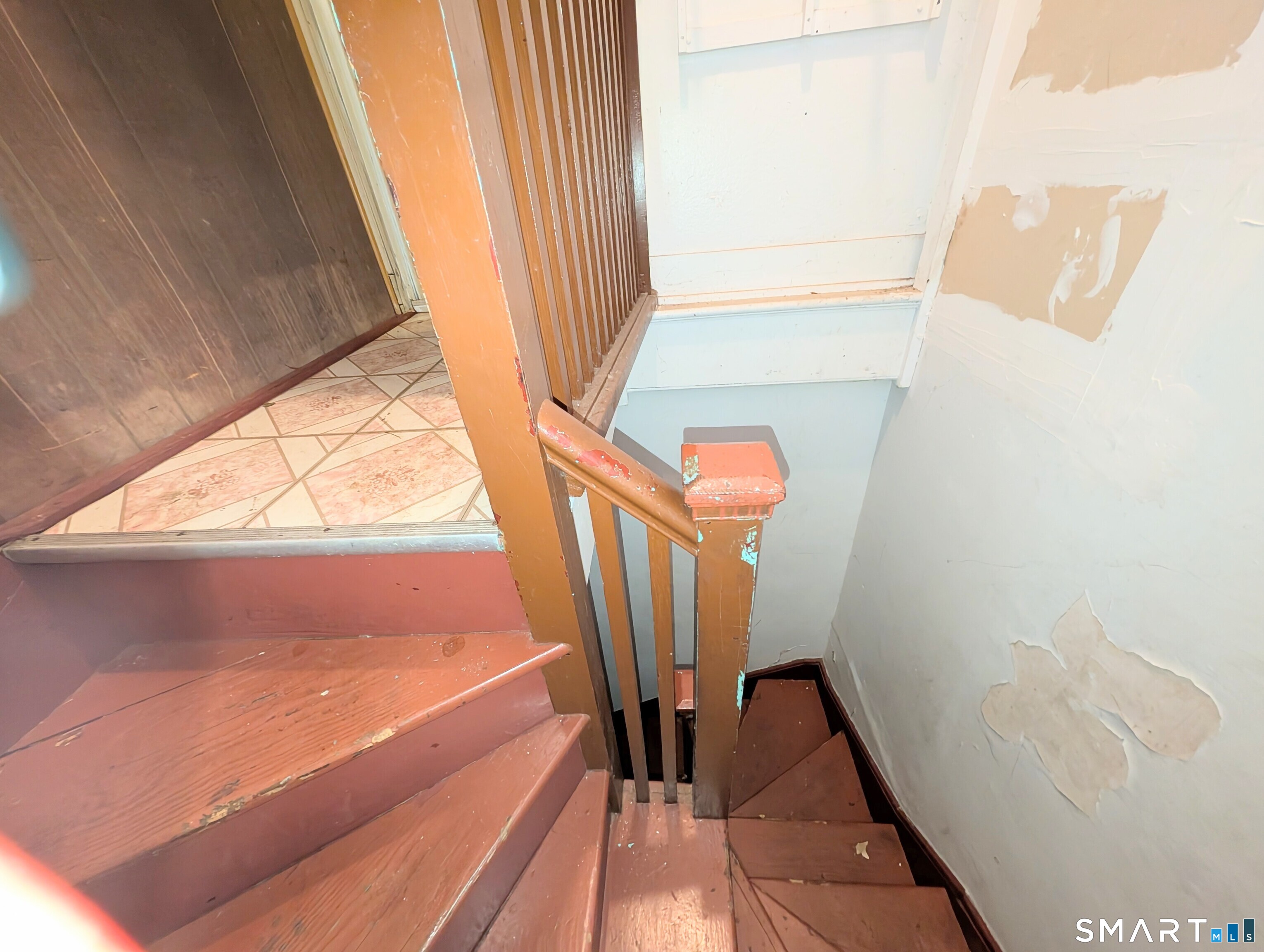 107 Colony Street Bridgeport, CT 06610 - Photo 13 of 34