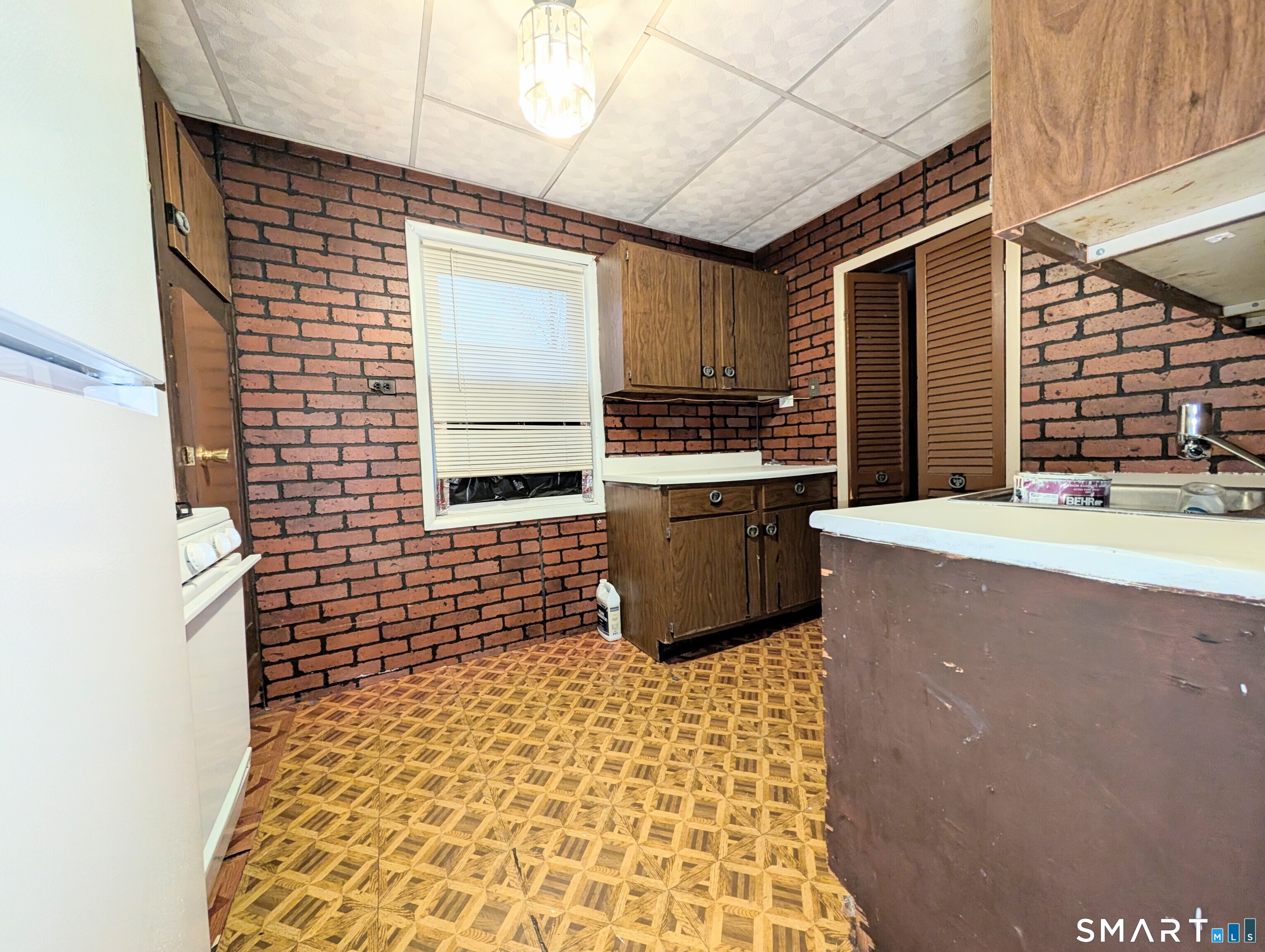 107 Colony Street Bridgeport, CT 06610 - Photo 21 of 34