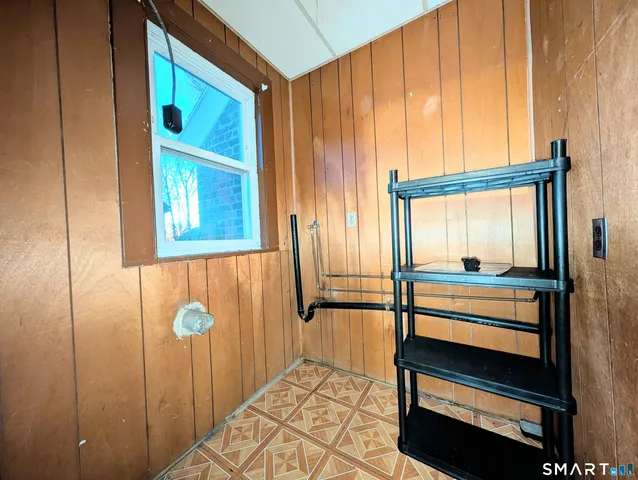 $379,000 | 107 Colony Street, Bridgeport, CT 06610