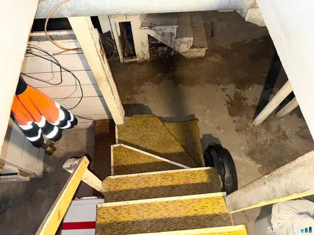 $379,000 | 107 Colony Street, Bridgeport, CT 06610