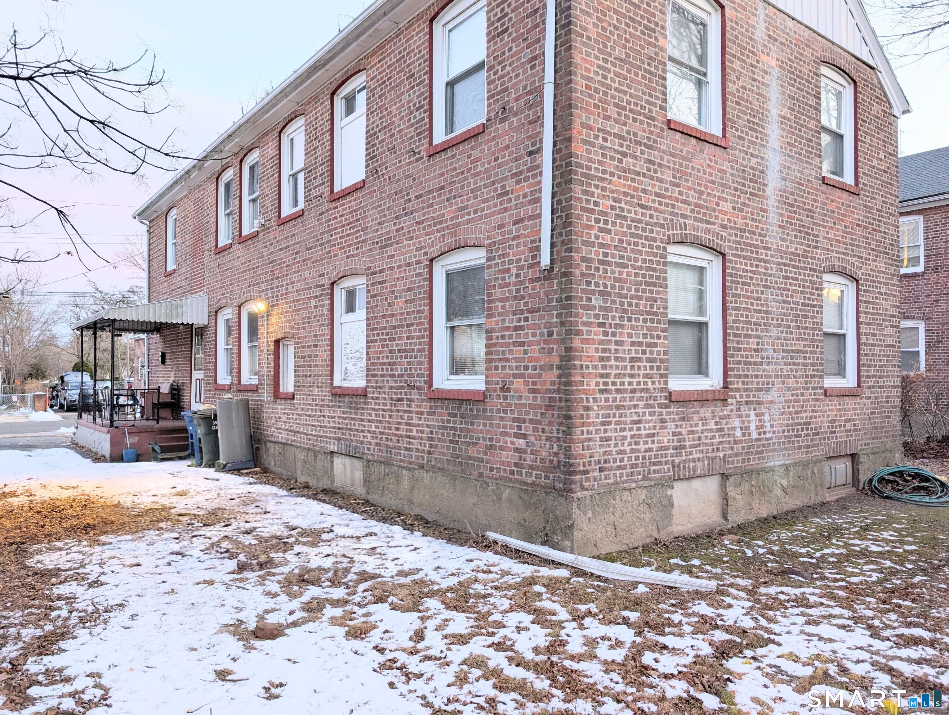 107 Colony Street Bridgeport, CT 06610 - Photo 3 of 34