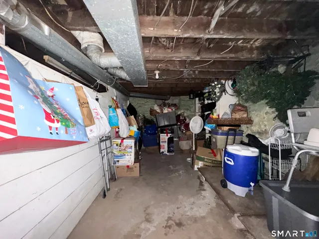 $379,000 | 107 Colony Street, Bridgeport, CT 06610