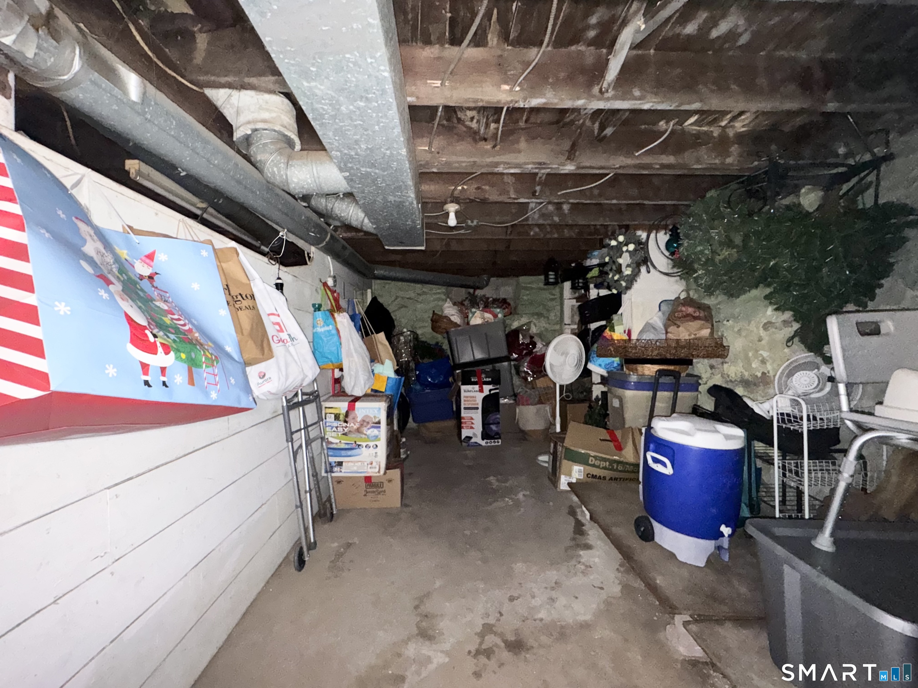 107 Colony Street Bridgeport, CT 06610 - Photo 33 of 34