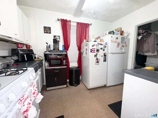 $379,000 | 107 Colony Street, Bridgeport, CT 06610