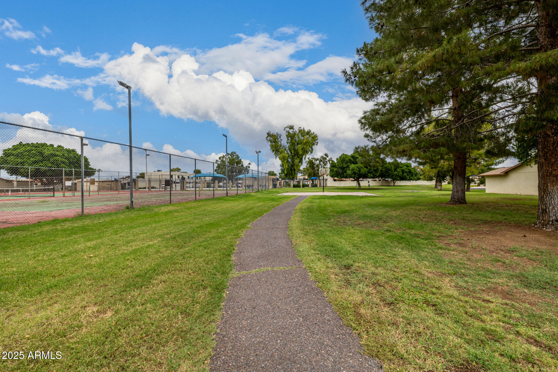2539 West Pershing Avenue Phoenix, AZ 85029 - Photo 28 of 33 33 Pershing