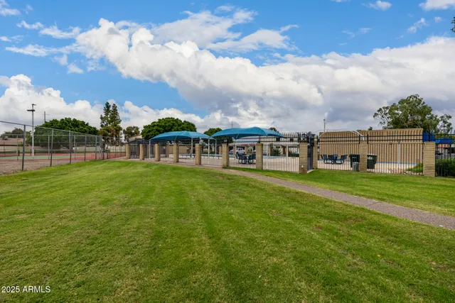 $300,000 | 2539 West Pershing Avenue, Phoenix, AZ 85029