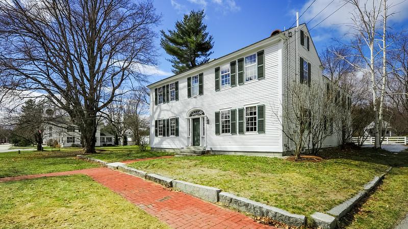 3 Church Street Amherst, NH 03031 - Photo 1 of 36