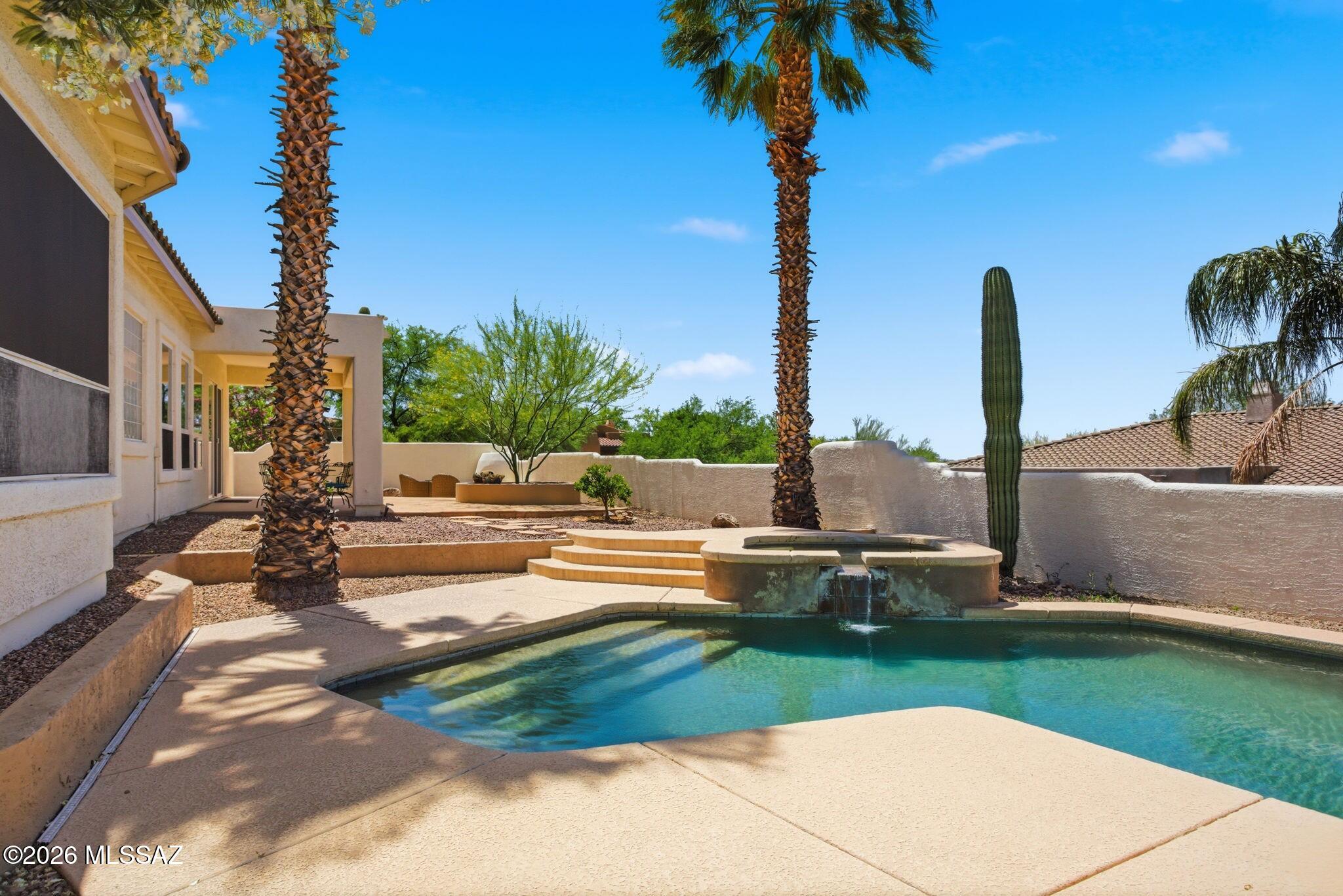 12641 North Rock Creek Road Oro Valley, AZ 85755 - Photo 40 of 48 Towering Palm Trees