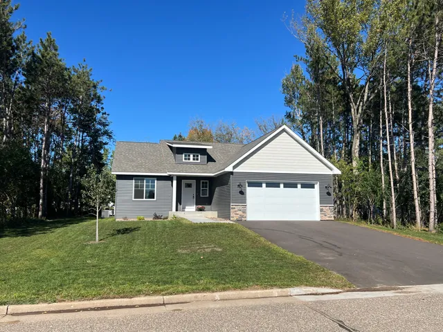 $489,900 | 1141 Pinewood Trail, New Richmond, WI 54017