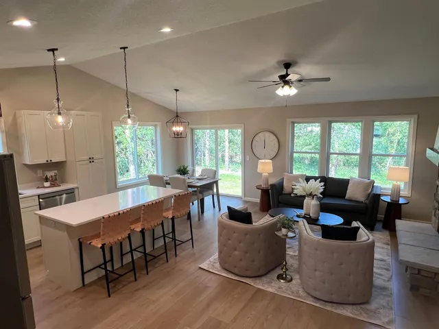 $489,900 | 1141 Pinewood Trail, New Richmond, WI 54017