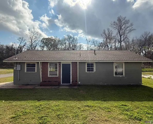 $135,000 | 8464 Lois Street, Addis, LA 70710