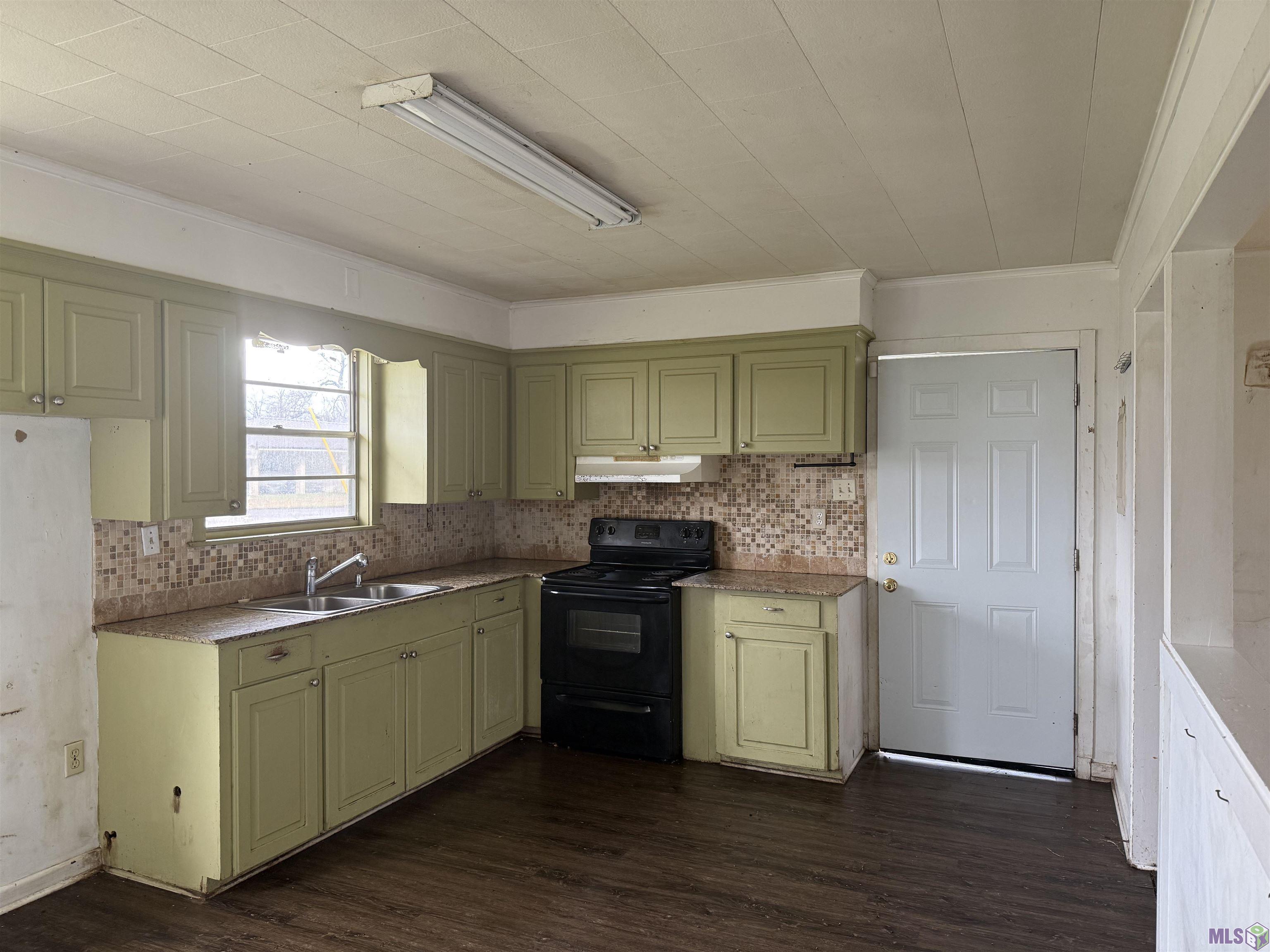 8464 Lois Street Addis, LA 70710 - Photo 3 of 8