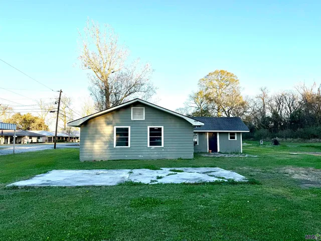 $135,000 | 8464 Lois Street, Addis, LA 70710