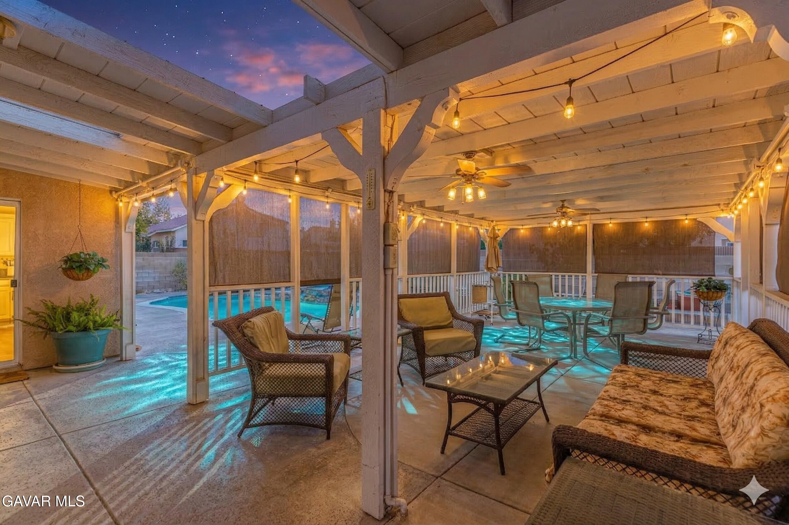 44345 Shad Street Lancaster, CA 93536 - Photo 6 of 42 PatioVS