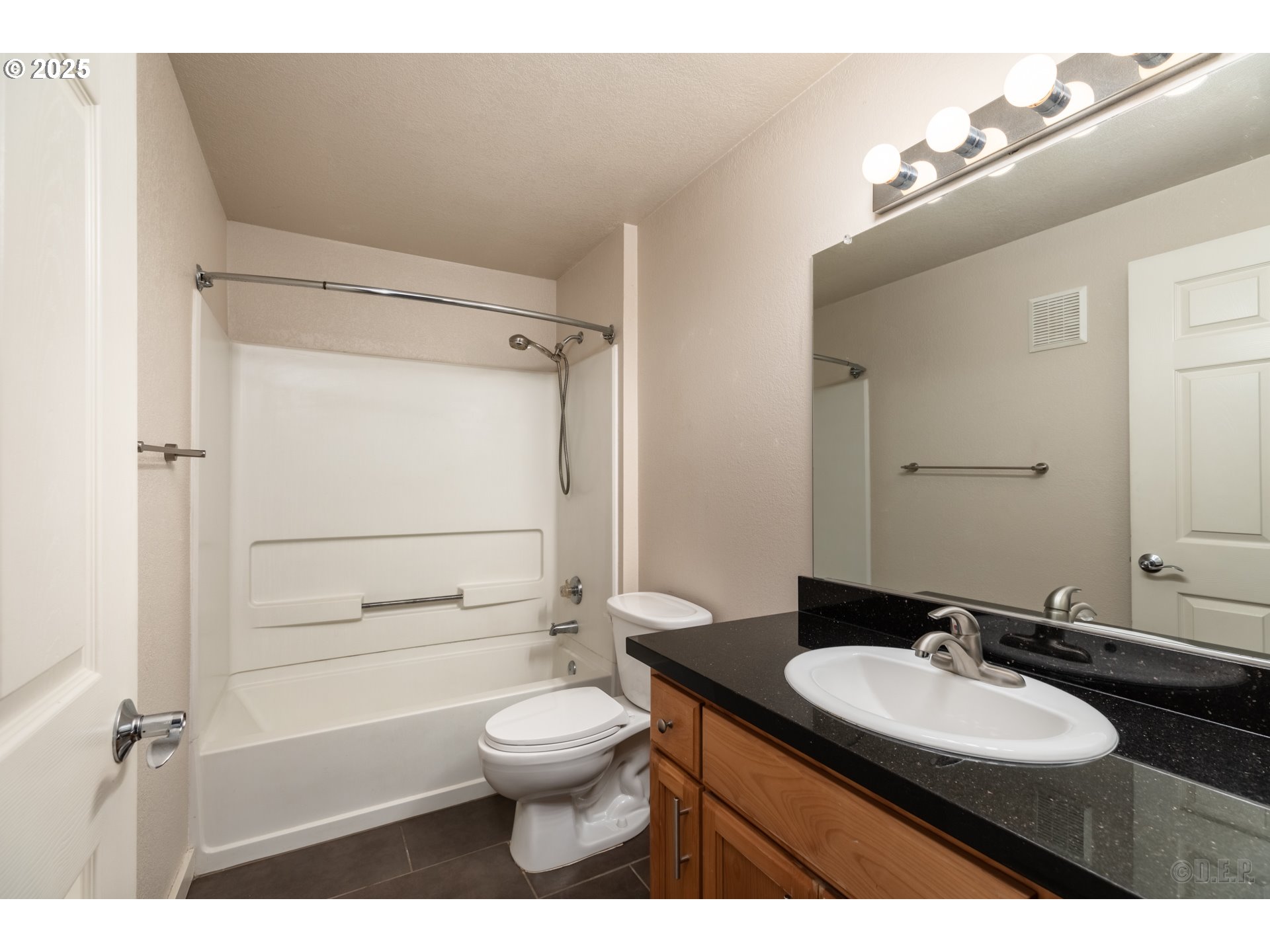 17618 Northwest Springville Road, Unit A1 Portland, OR 97229 - Photo 15 of 20 Bathroom