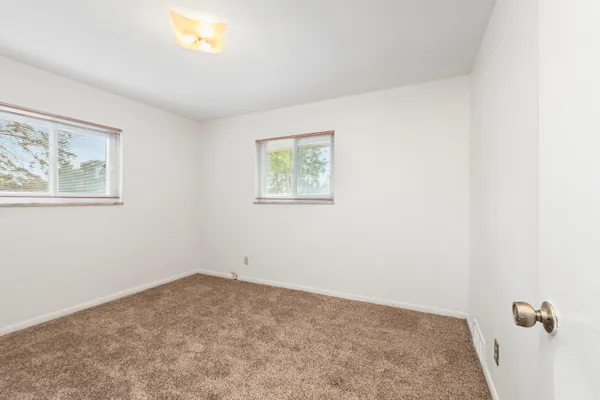 $525,000 | 219 Ottawa Drive, Troy, MI 48085