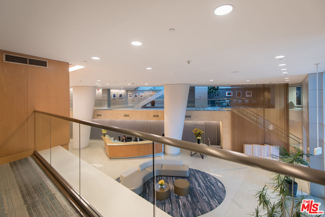 13600 Marina Pointe Drive, Unit 1904 Marina del Rey, CA 90292 - Photo 47 of 57 a view of a living room and workspace