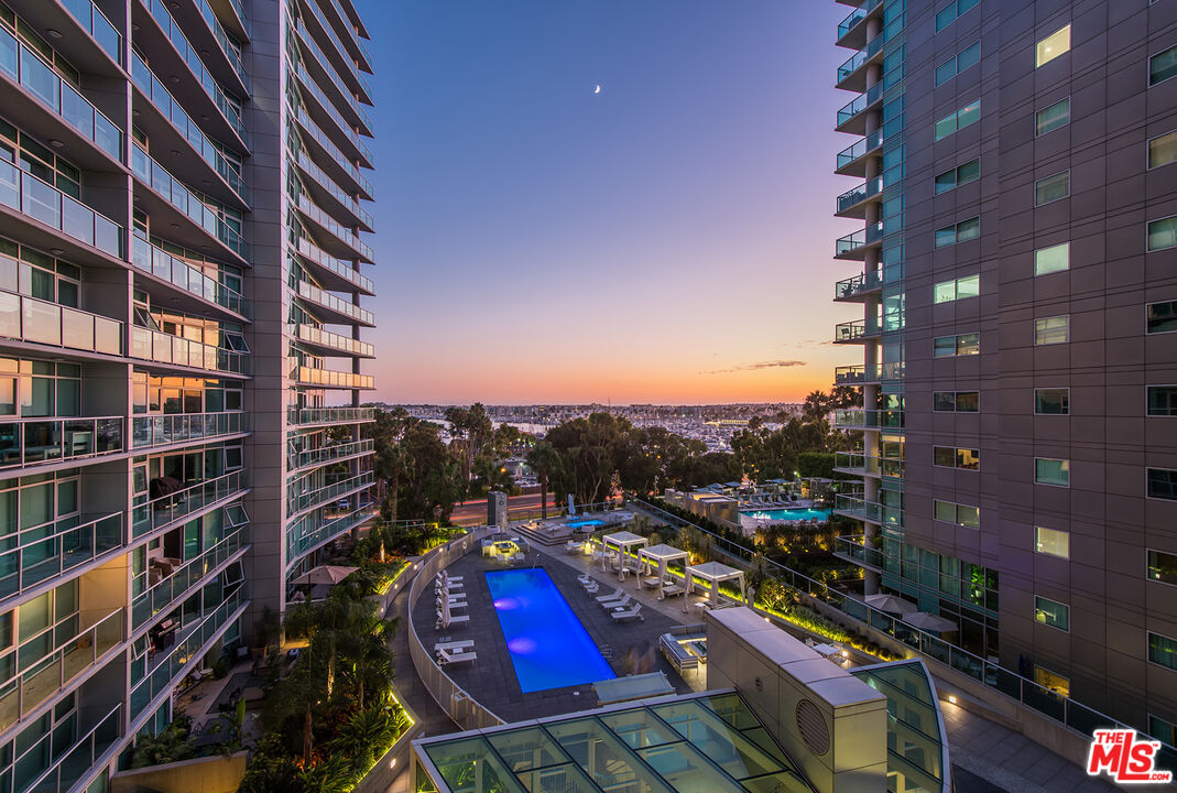 13600 Marina Pointe Drive, Unit 1904 Marina del Rey, CA 90292 - Photo 50 of 57