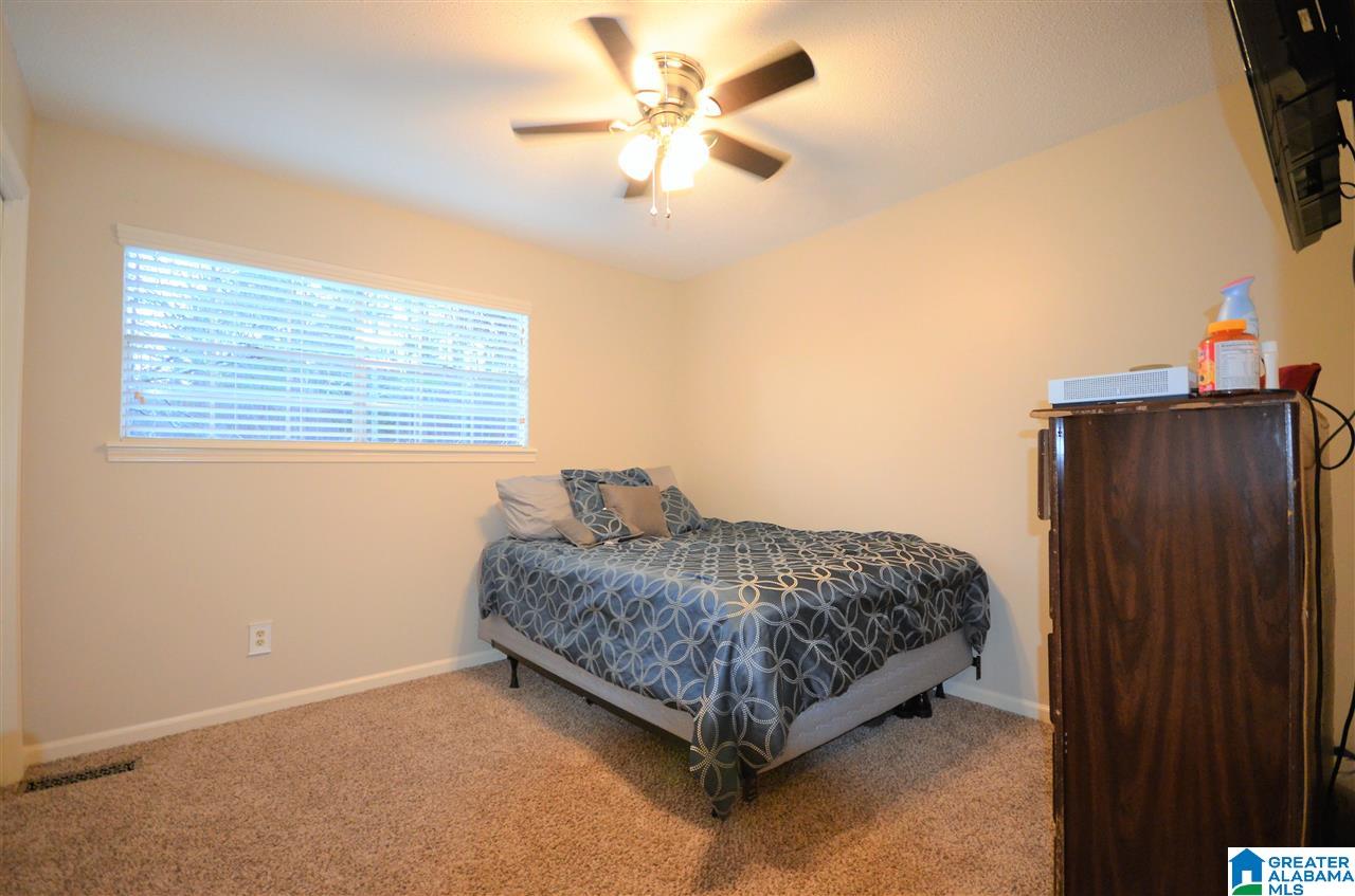 930 Ridge Trail Warrior, AL 35180 - Photo 22 of 34