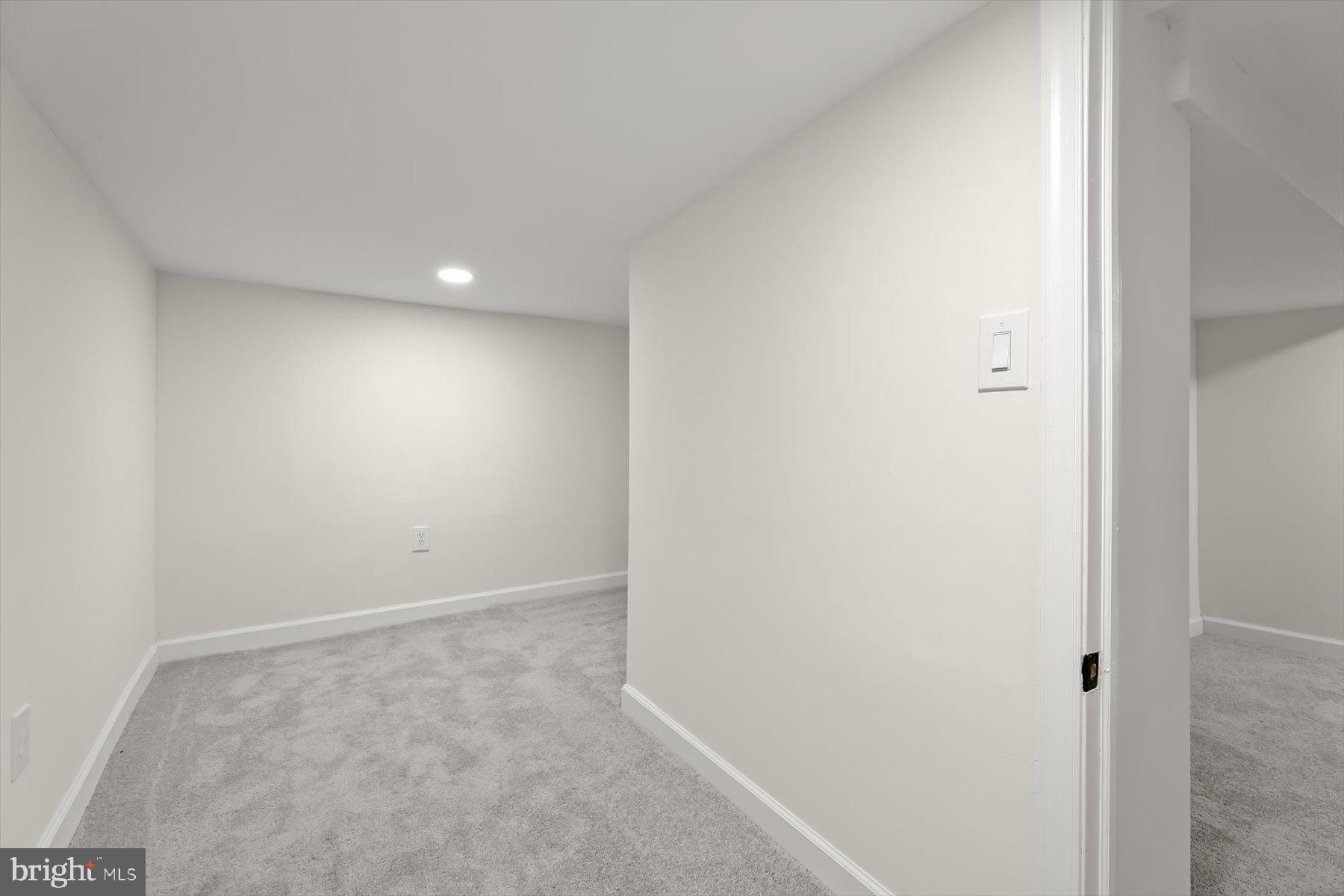 8215 Bon Air Road Baltimore, MD 21234 - Photo 31 of 34 Gallery Image 31