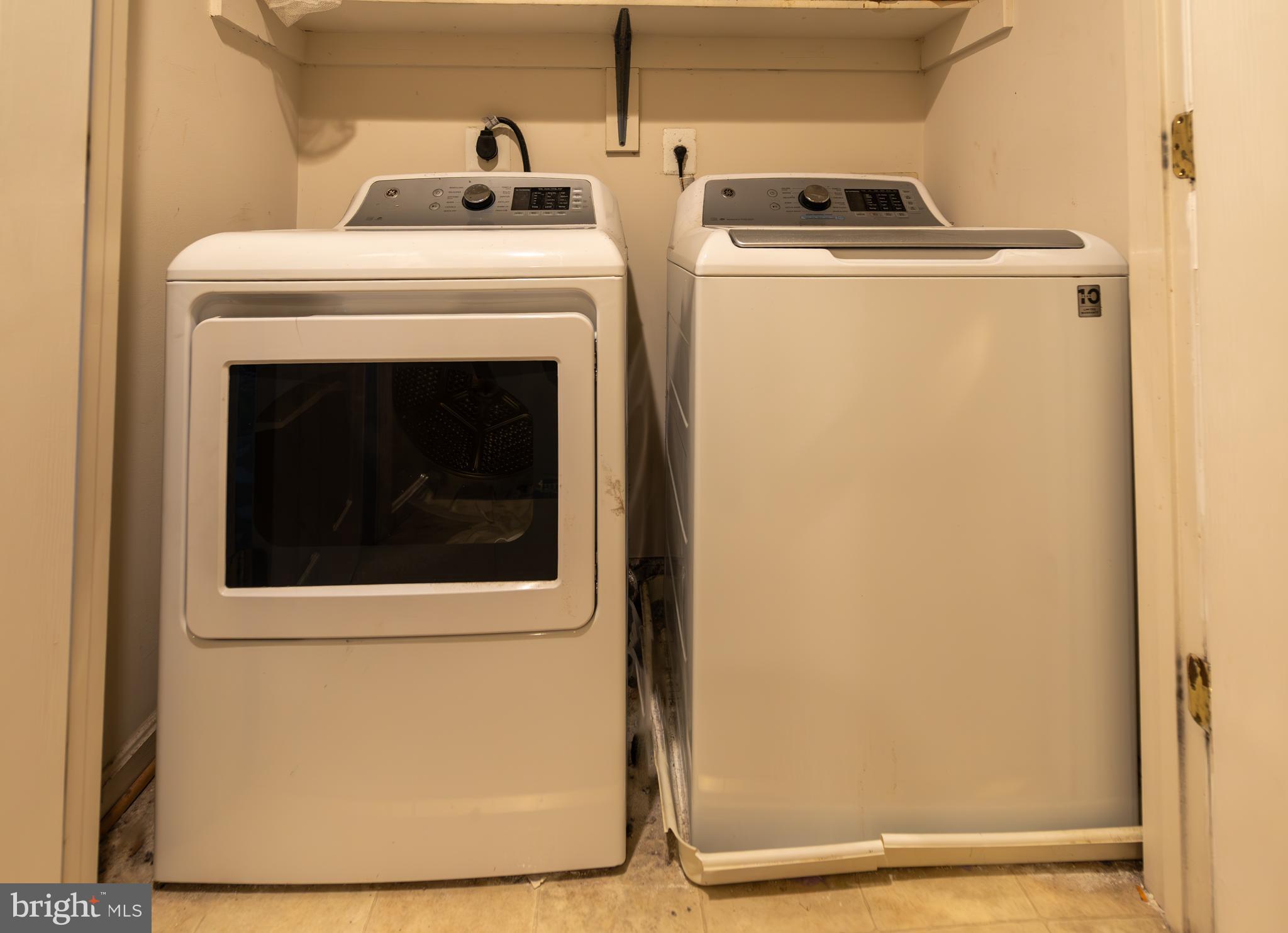 2905 Rotterdam Loop Woodbridge, VA 22191 - Photo 12 of 19 Laundry Appliances