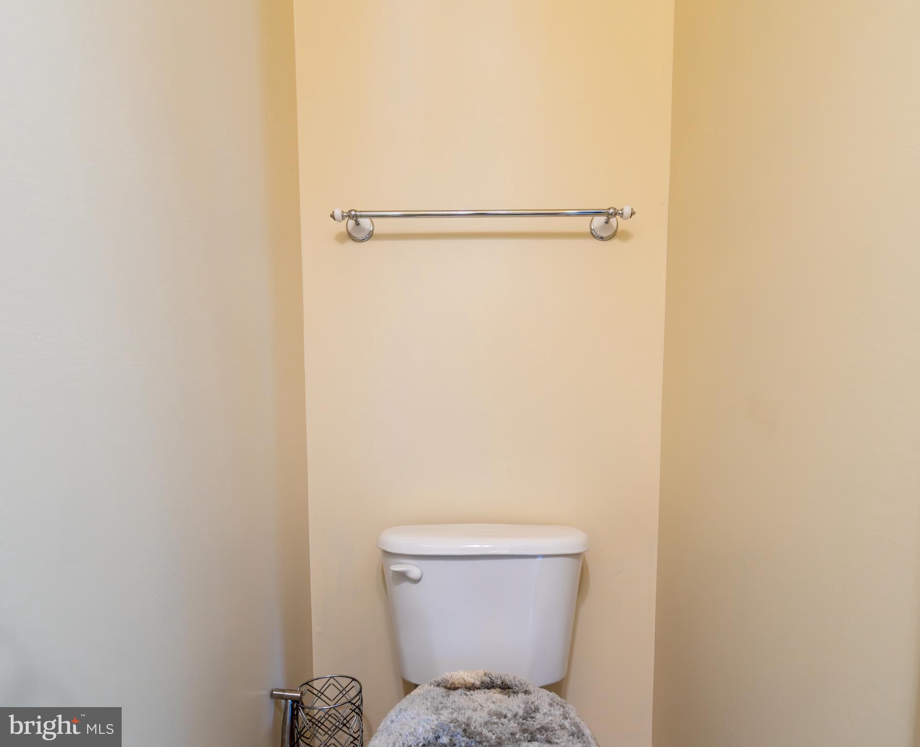 2905 Rotterdam Loop Woodbridge, VA 22191 - Photo 14 of 19 Half Bathroom