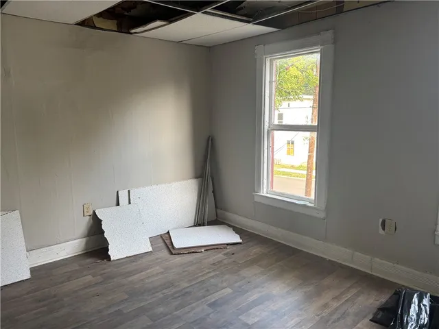 $80,000 | 221-223 West Miller Street, Elmira, NY 14904