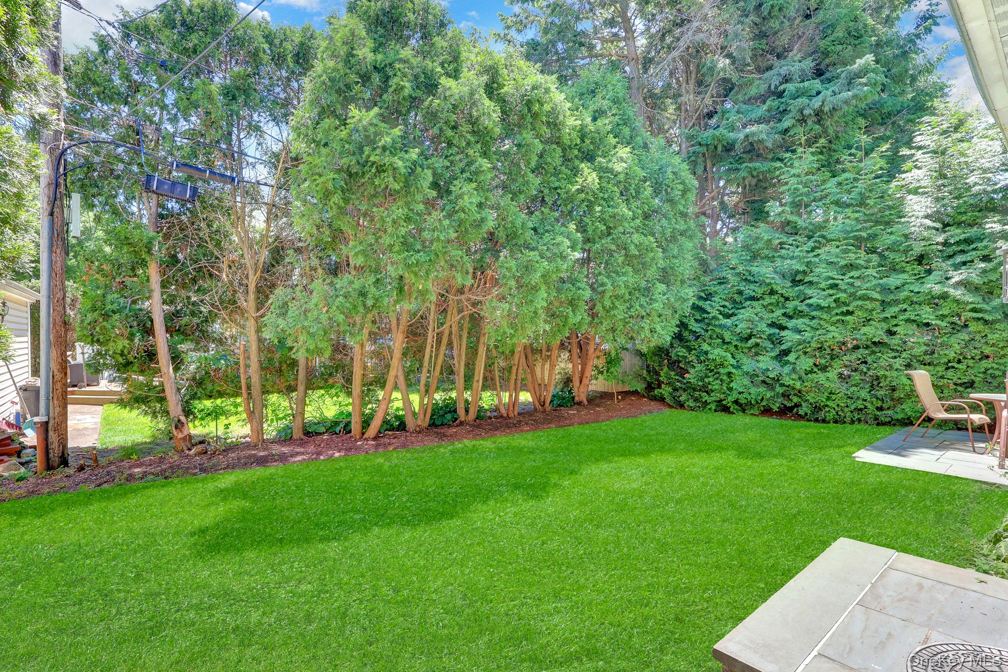 65 Roxbury Road Garden City, NY 11530 - Photo 34 of 39
